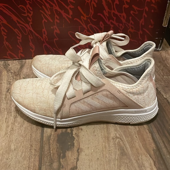 Women Edge lux tennis shoes - Picture 5 of 10